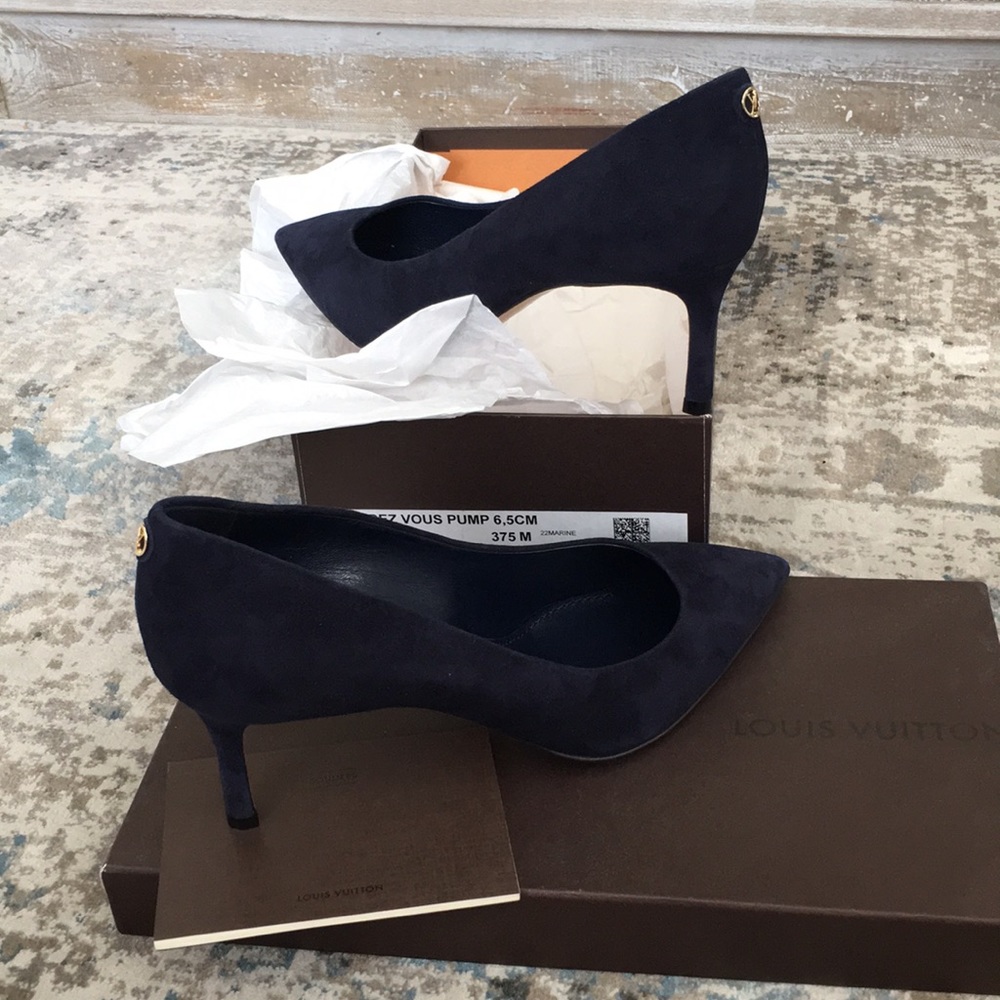 LOUIS VUITTON RENDEZ VOUS PUMP